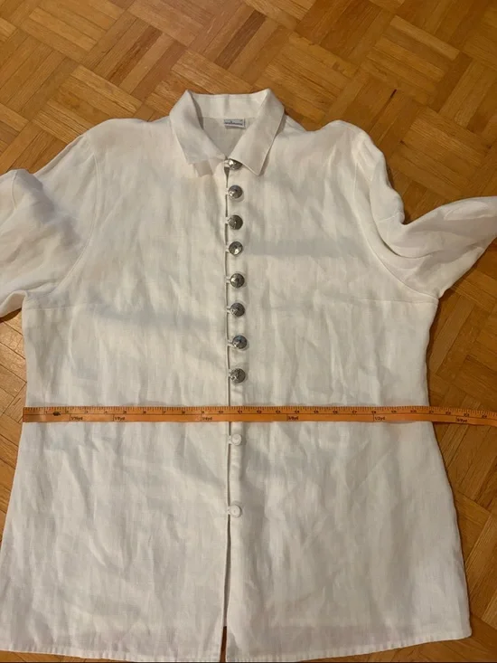 White Button-Front Linen top - Picture 6 of 16